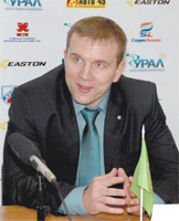 Андрей Никишов, главный тренер ХК «Титан».