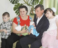 Двойняшки Никита и Анатолий Кормишины растут в большой и дружной семье